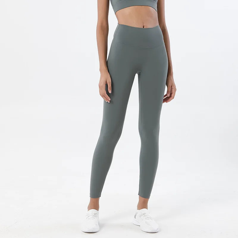 Elodie active wear