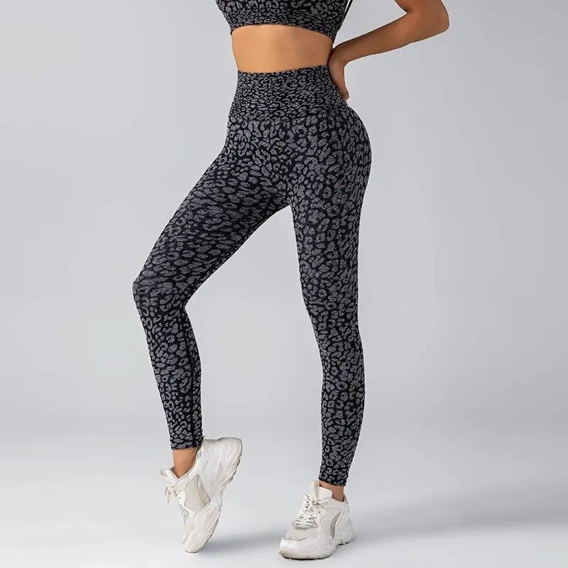 High Waist Seamless Leopard Yoga Pants – Hip Lift, Stretch Fit for Women